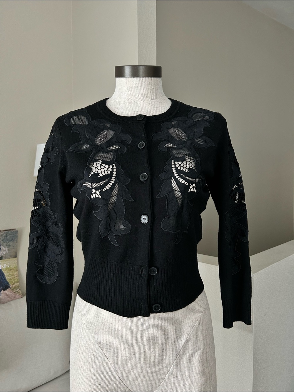 Diane von Furstenberg Doris Cropped Lace Sleeve Black Wool Blend Cardigan Sz